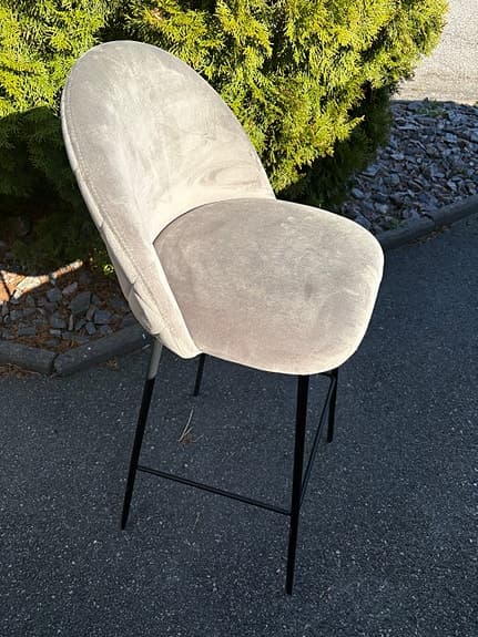 Barbord + 4st stolar