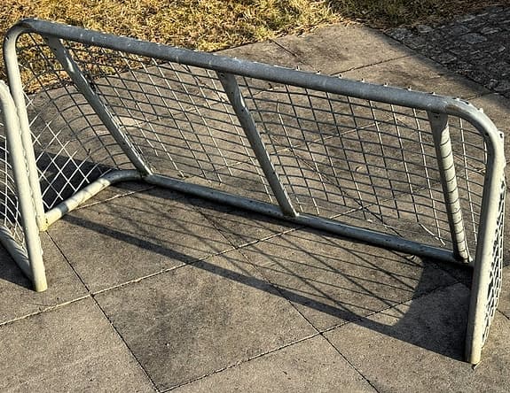 2 st robusta målburar i galvaniserat stål