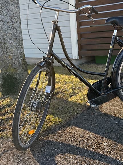 Klassisk Flying Pigeon – Robust och stilsäker stadscykel