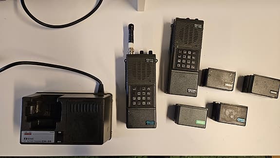 Icom IC-4E – Handapparatspaket