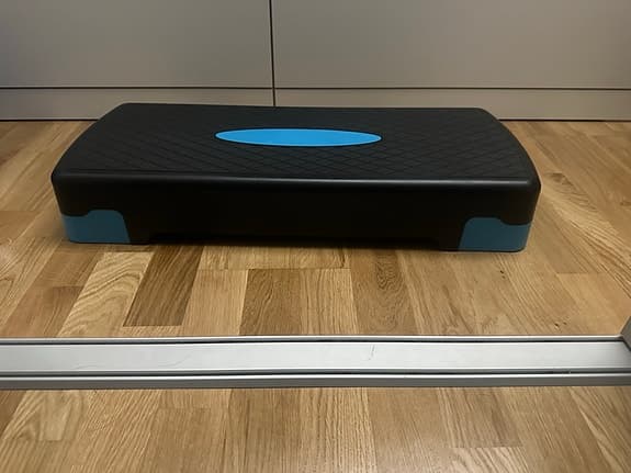 Steppbräda svart blå