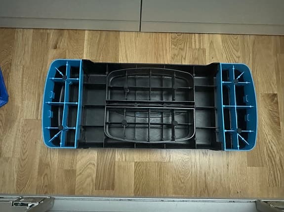 Steppbräda svart blå
