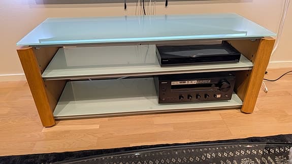 Stereomöbel Soundstyle, Tv-bänk.