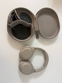 Sony WH-1000XM4