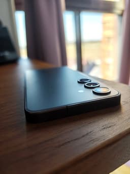 Samsung Galaxy S24 onyx black