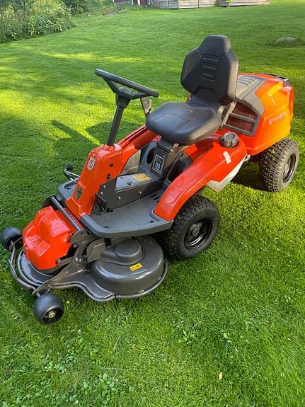 Husqvarna R214 TC Åkgräsklippare