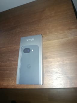 Google Pixel 10a helt ny i obruten förpackning