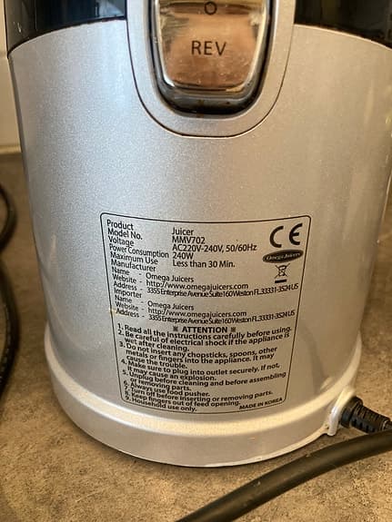 Omega juicepress med tillbehör