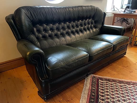 Stilfull Chesterfield soffgrupp