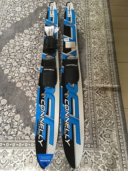 Vattenskidor Connelly Eclypse, 14-front, plus draglina
