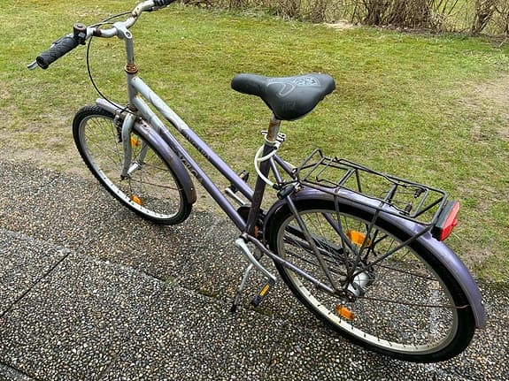 Ingarö Vega cykel 26" lila