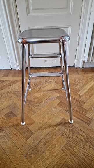 AWAB / Lindqvist - pall, rensad och redo för ny klädsel