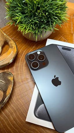 Iphone 15 Pro Max 256 GB - Black Titanium - Nyskick