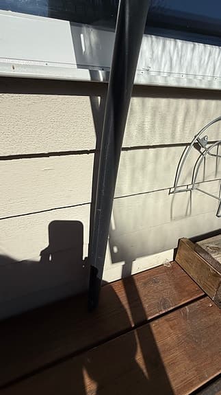 Matgrupp utebord glas med stålram och stolar svart