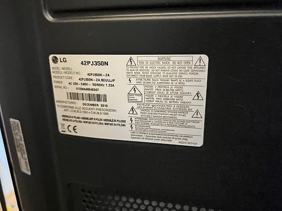 42" LG 42PJ350N TV