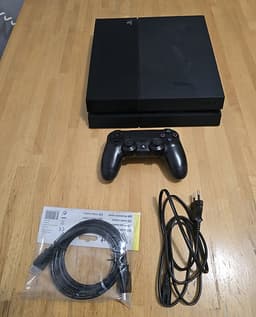 Playstation 4 med handkontroll och alla behör , PS4 !