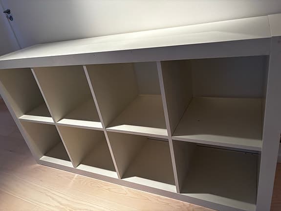 Praktisk bänk - Kallax / IKEA