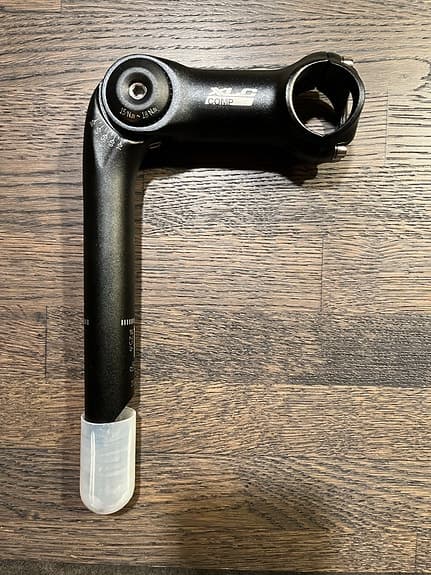 Justerbar XLC quill stem