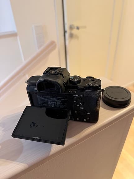Sony a7ii med objektiv och kameraväska