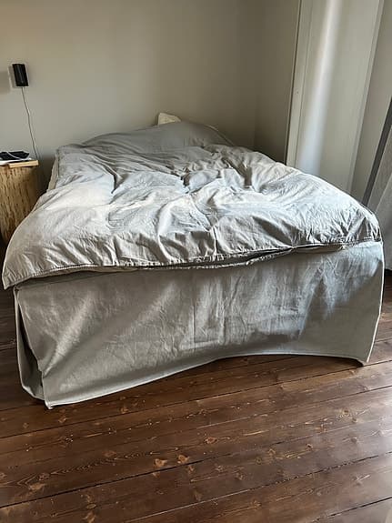 IKEA Mosterhamn sängkappa 140