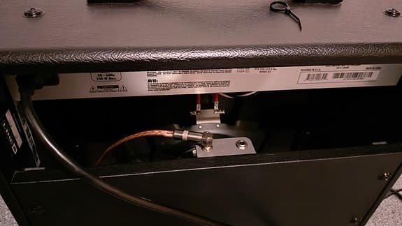 Line 6 Spider IV 30 förstärkare med fotkontroll