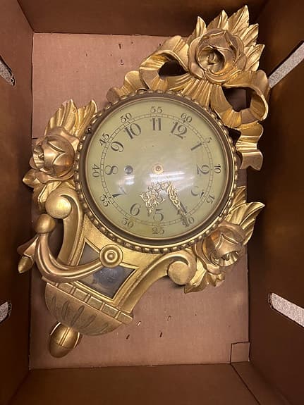 Väggklocka dekorativ guld färg Antik Vintage