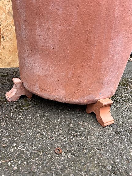 Stora terrakottakrukor / planteringskärl (2 st)
