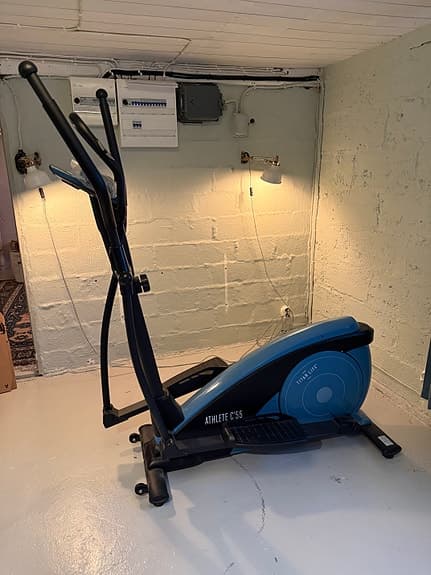 Titan Life Athlete C55 crosstrainer, fint skick