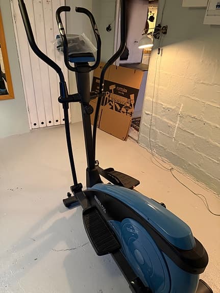 Titan Life Athlete C55 crosstrainer, fint skick