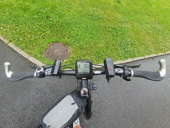 White MTBxW elcykel bafang