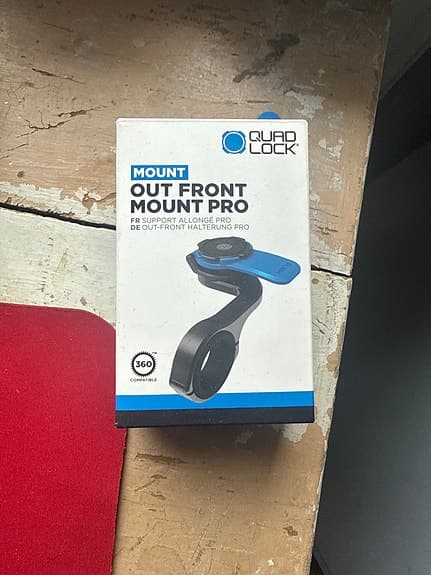 Quad Lock Out Front Mount Pro cykelhållare för mobiltelefon