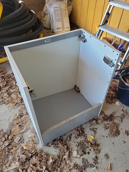 BADRUMSMÖBEL Kommod RIVA AGNES MED EN LUCKA 50CM VIT oanvänd