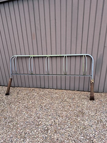 Cykelställ metall