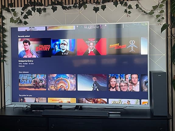 65 tum Philips smart tv 4k UHD android tv ambilight med Philips soundbar