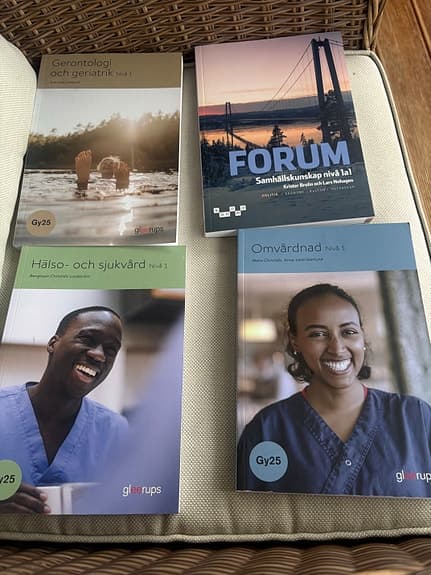 Läroböcker medicin och hälsa vård- och omsorg Gy25