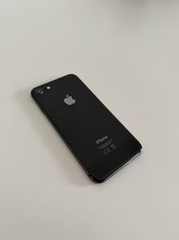iPhone 8 svart - fungerar bra
