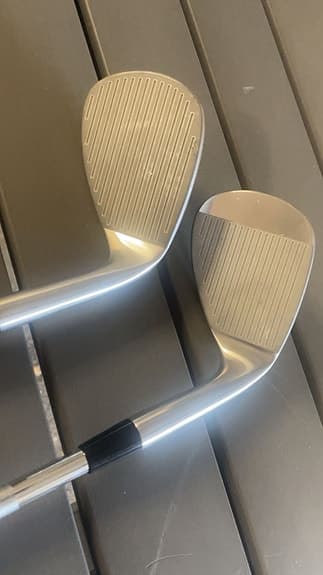 Cobra  wedge set 52 och 56 vänster!