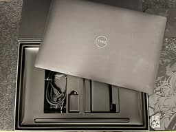 Dell Precision 5530 15.6" i7-8850H/Quadro P1000/12GB RAM/256GB SSD