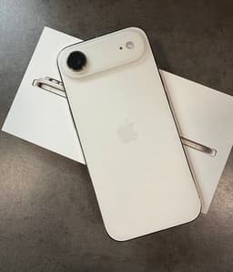 Apple iPhone  17 Air mobiltelefon 256 GB vit