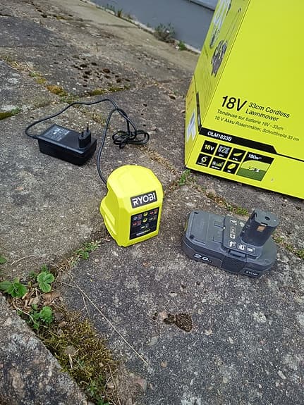 Ryobi (OLM1833B) batteridriven gräsklippare, 18V.