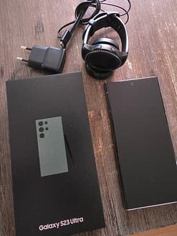 Samsung Galaxy S23 Ultra mobiltelefon 256 GB svart