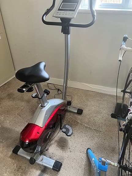 Extreme Fit EMS 10 motionscykel med träningsprogram