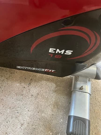 Extreme Fit EMS 10 motionscykel med träningsprogram