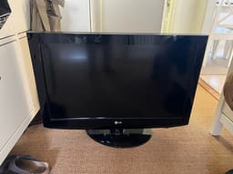 TV LG 32LD450 tv 32 tum svart