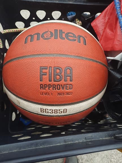 Molten BG3850 ST6 basketboll brun/vit
