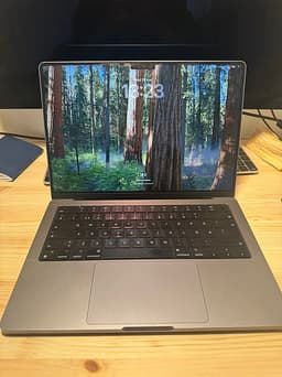 MacBook Pro 14" 2021 – M1 Pro, 16GB, 512GB