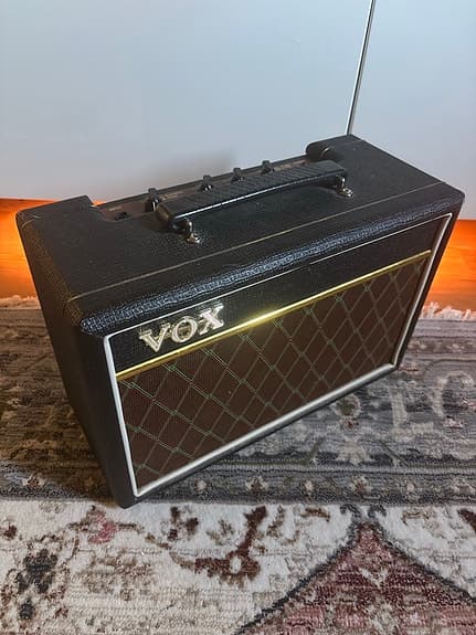 VOX Pathfinder 10