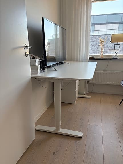 Höj- & sänkbart skrivbord IKEA BEKANT 160x80