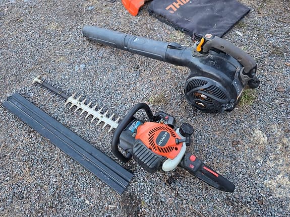 Stihl röjsåg  / Häcksax / Lövblås / Skottkärra