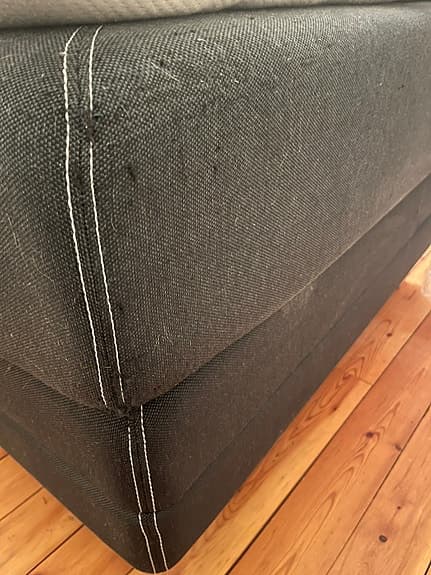 Ställbar säng